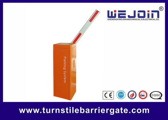 Barriere automatiche intelligenti per parcheggi approvate ISO con braccio telescopico da 6 m e chiusura rapida in 6 secondi, perfette